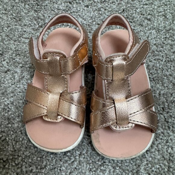 SEE KAI RUN Sandals - Metallic Gold - Toddler Sz 6 - Velcro Closure - Picture 1 of 4